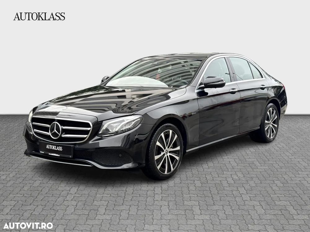 Mercedes-Benz E 300 Aut. - 1