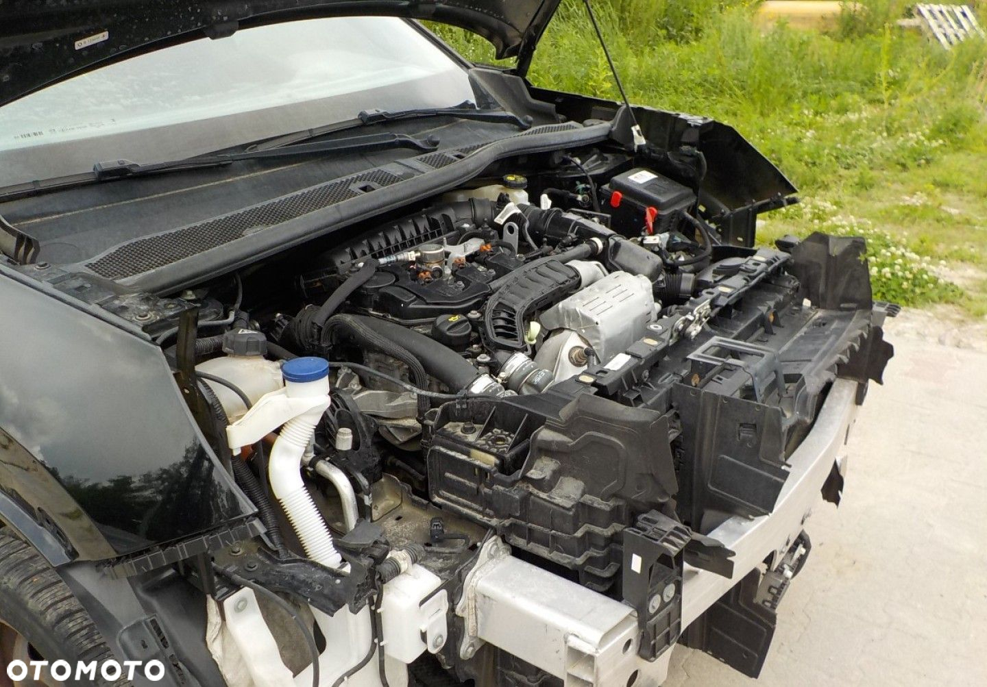 Peugeot 2008 - 4