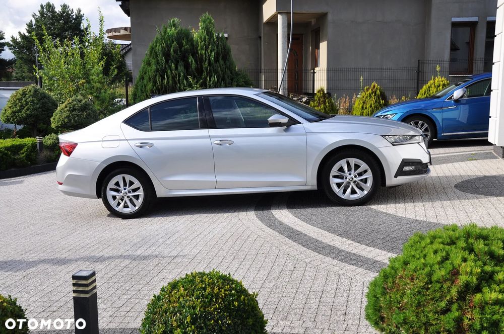 Skoda Octavia 2.0 TDI Ambition DSG - 6