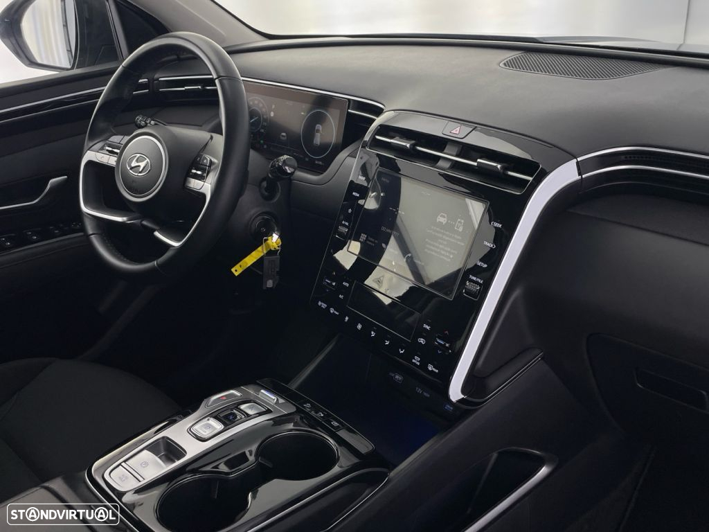 Hyundai Tucson 1.6 T-GDI HEV Premium - 24