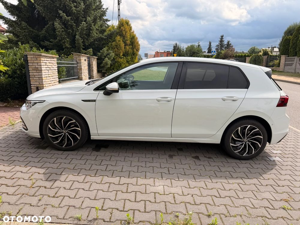 Volkswagen Golf 1.5 eTSI EVO Style DSG - 3