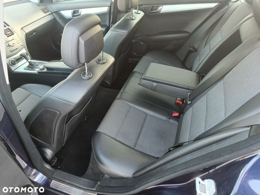 Mercedes-Benz Klasa C - 19