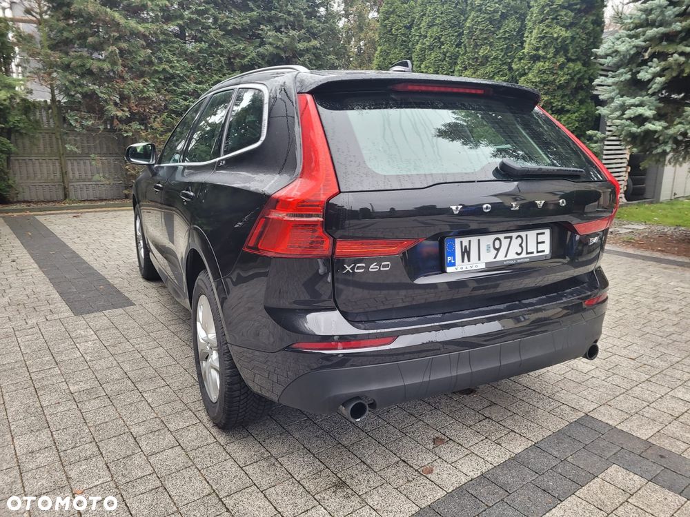 Volvo XC 60 D4 Momentum Pro - 16