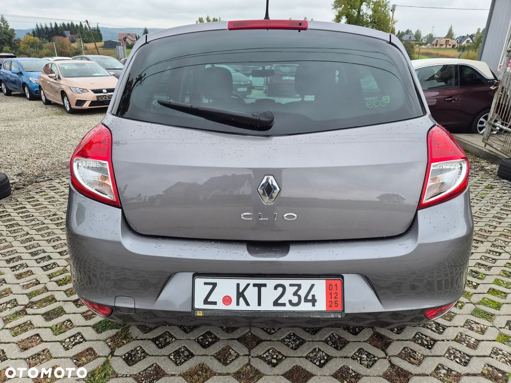 Renault Clio 1.2 16V 75 Dynamique - 5