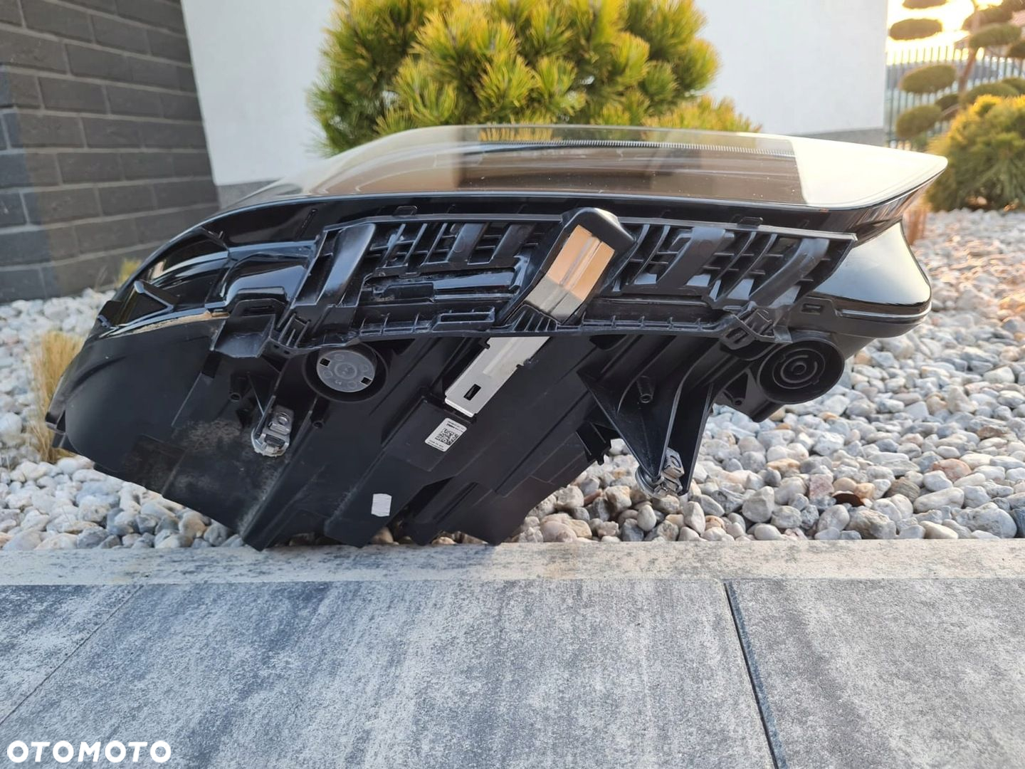BMW 1 F40 Lampa prawa przód Full Led Adaptive Shadow Line Black 8082628-04 - 9