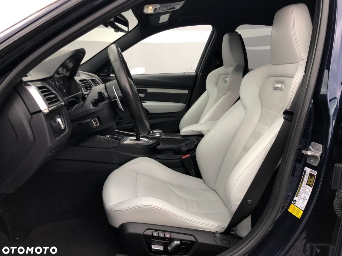 BMW M3 DKG - 26