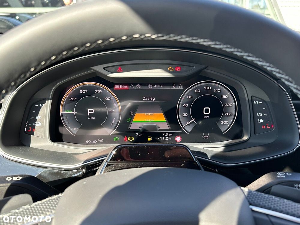 Audi Q8 - 23