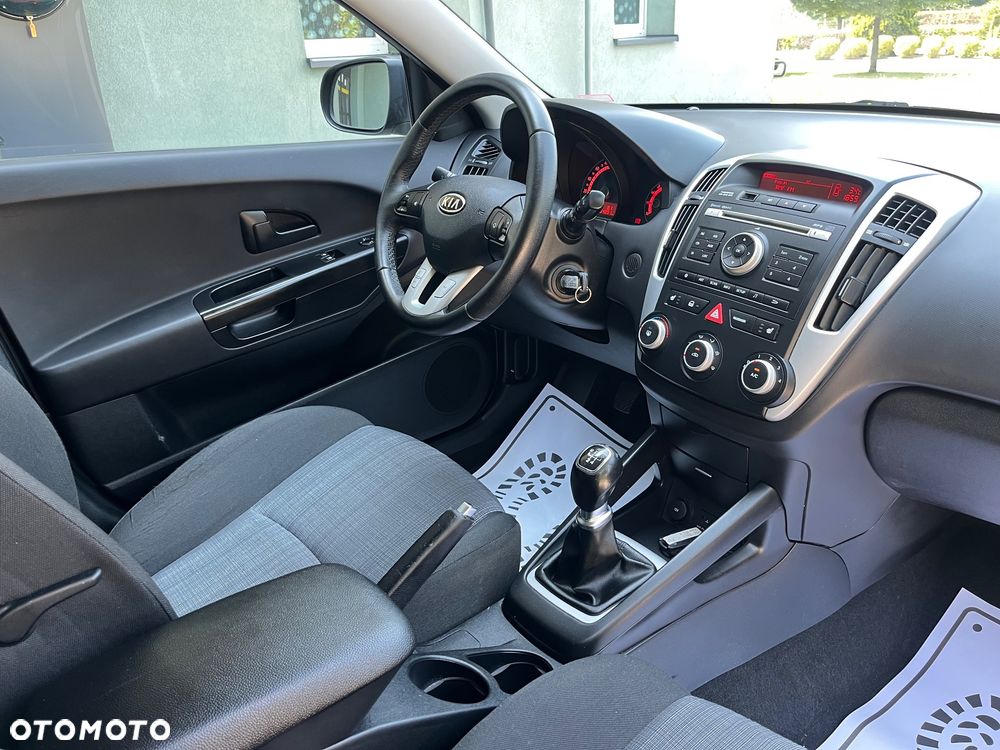 Kia Ceed 1.4 CVVT ISG Vision - 6