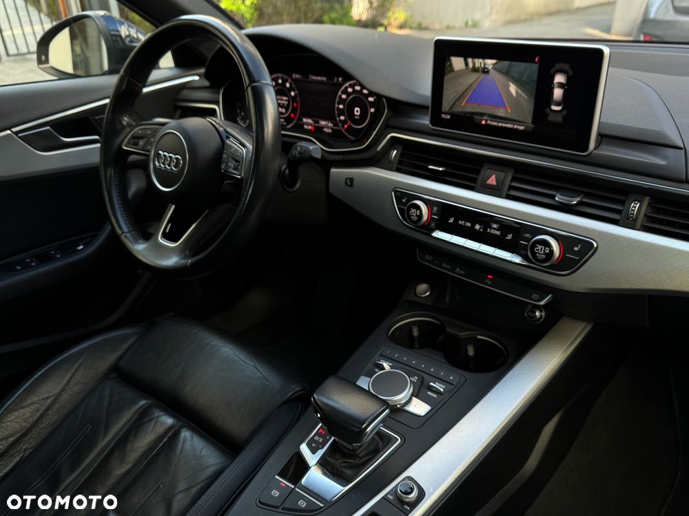 Audi A4 Limousine - 21