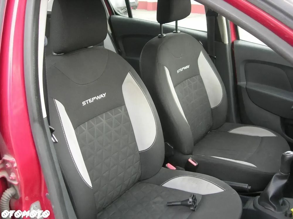 Dacia Sandero Stepway 1.5 dCi - 19