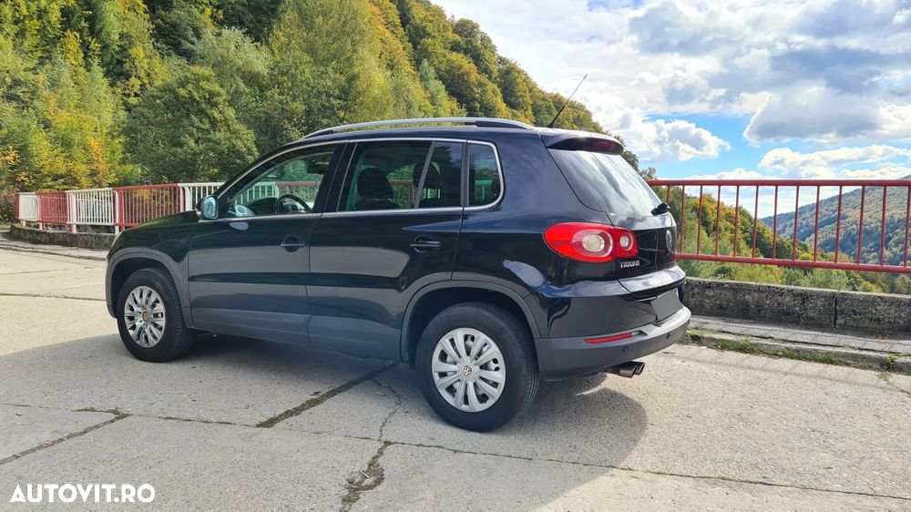 Volkswagen Tiguan 2.0 TDI DPF 4Motion Sport & Style - 3