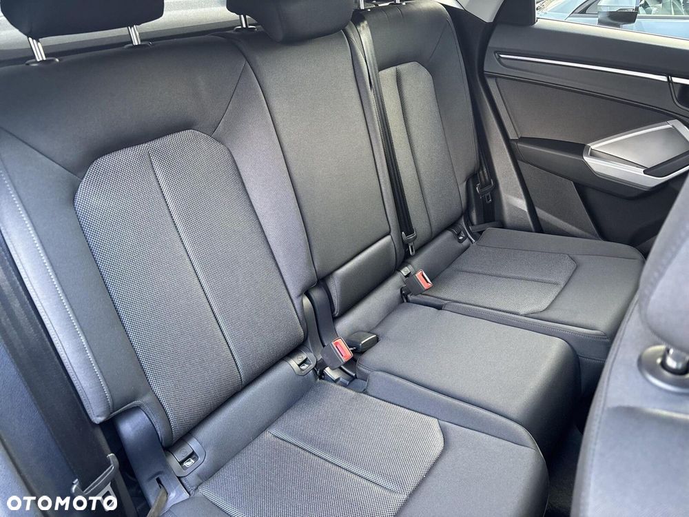 Audi Q3 Sportback - 29