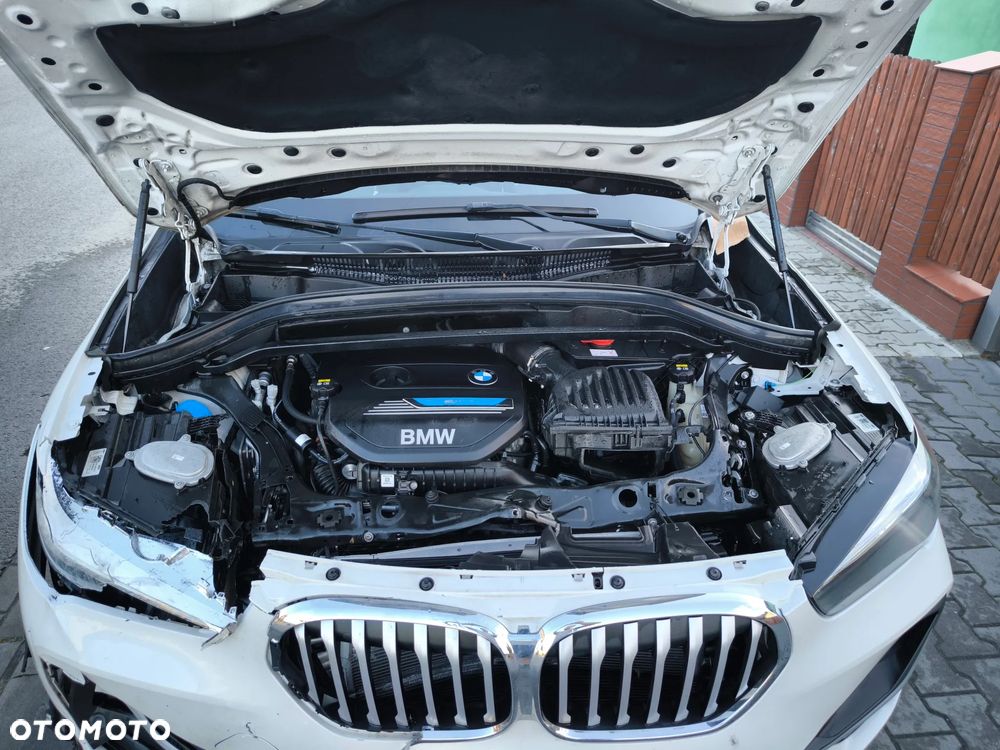 BMW X1 xDrive25e xLine - 22
