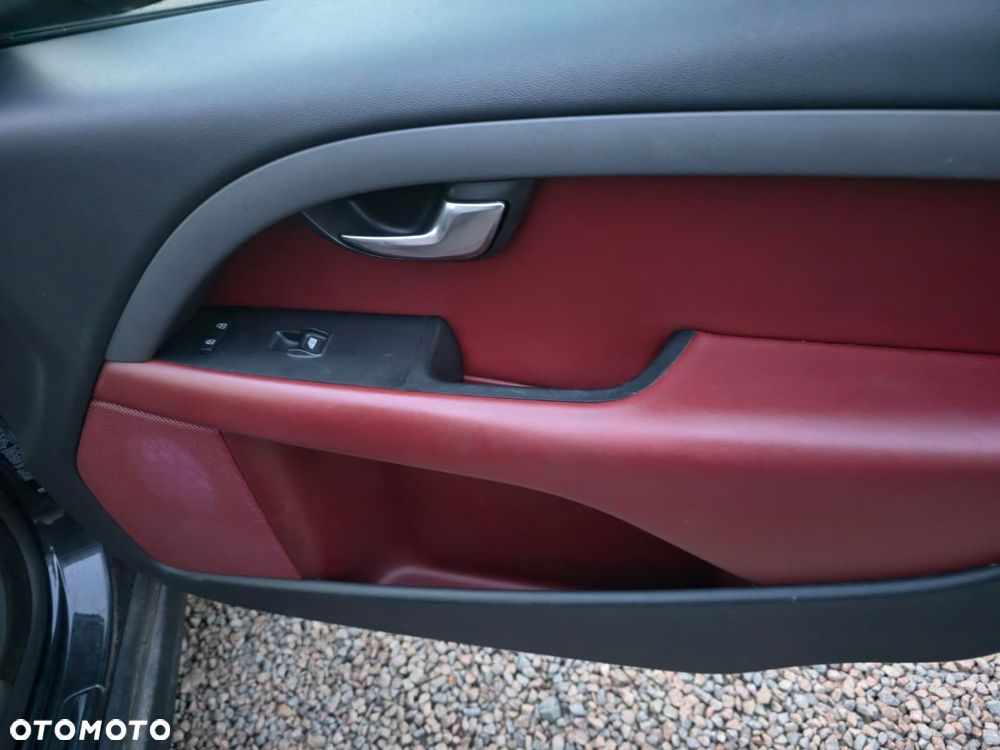 Volvo V70 - 9