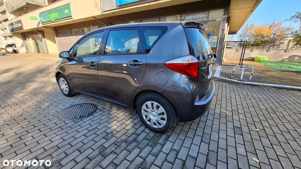 Toyota Verso S 1.4 D-4D - 6