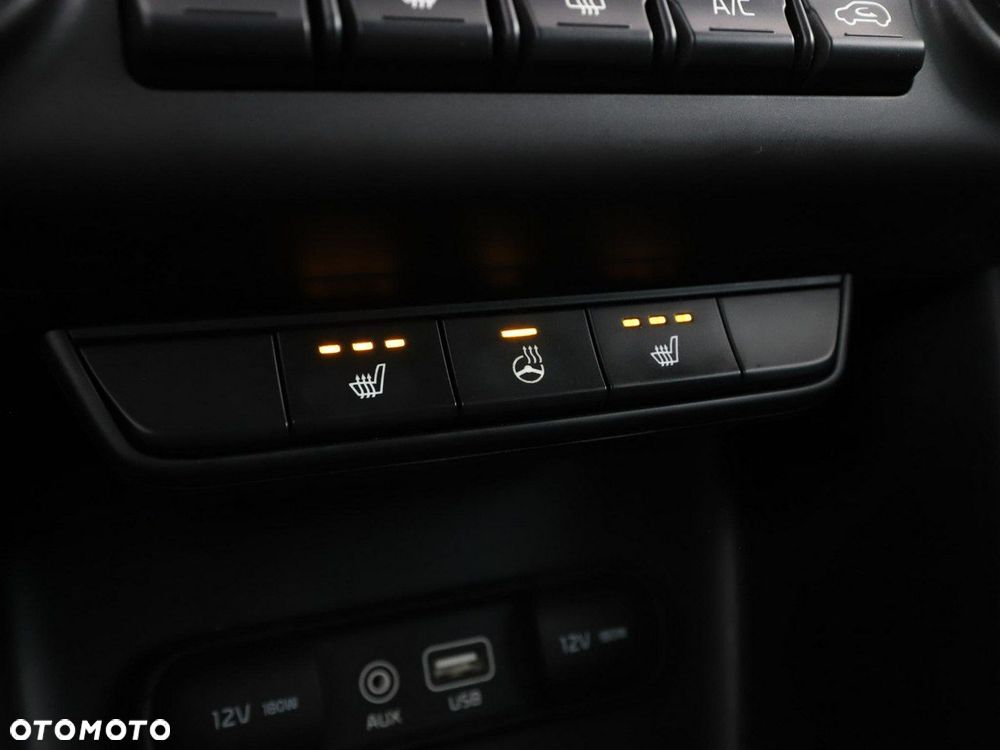 Kia Sportage 1.6 GDI 2WD DREAM-TEAM EDITION - 30