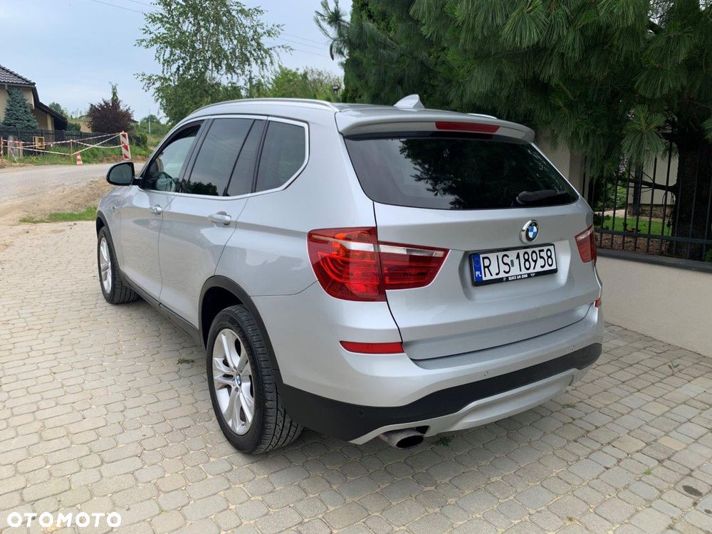 BMW X3 20i xDrive - 22