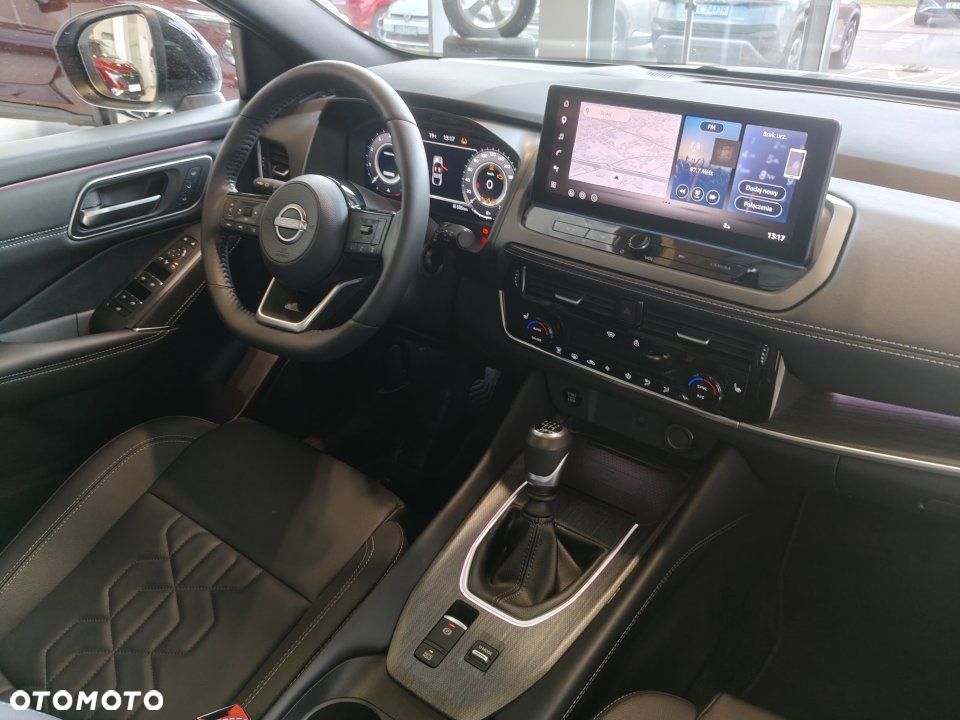 Nissan Qashqai - 11
