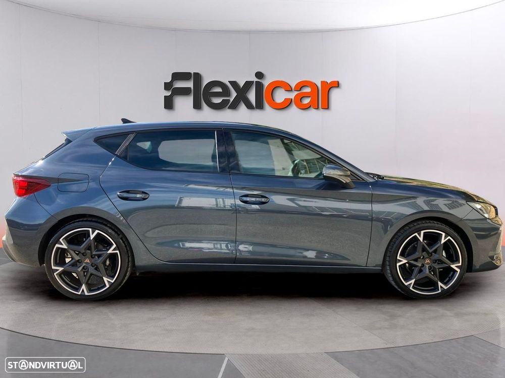Cupra Leon 1.5 eTSI MID DSG - 9