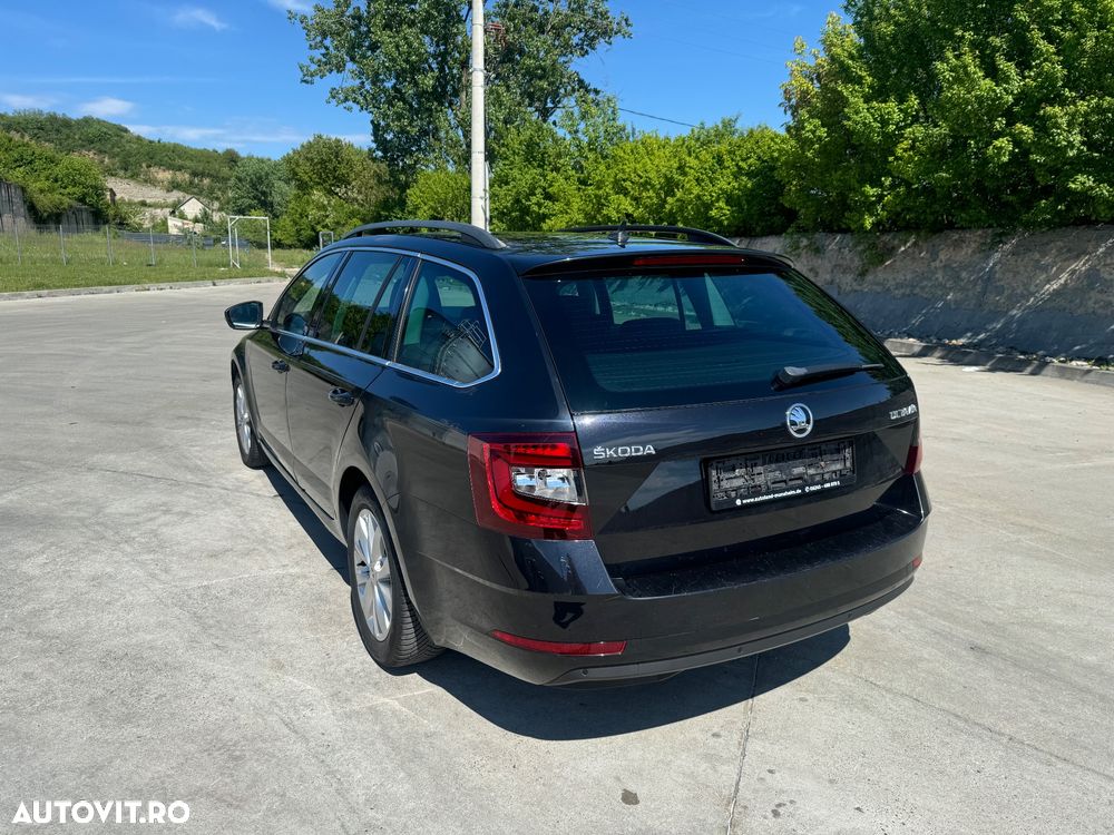Skoda Octavia 1.6 TDI Ambition - 8