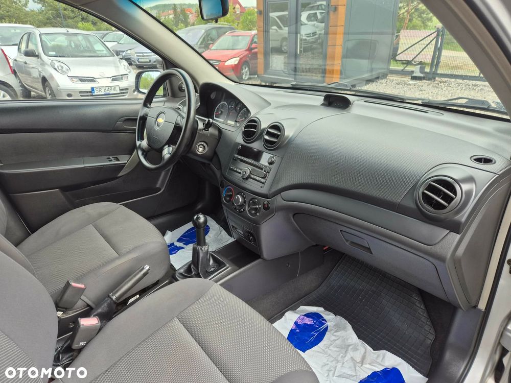 Chevrolet Aveo 1.2 Plus - 13