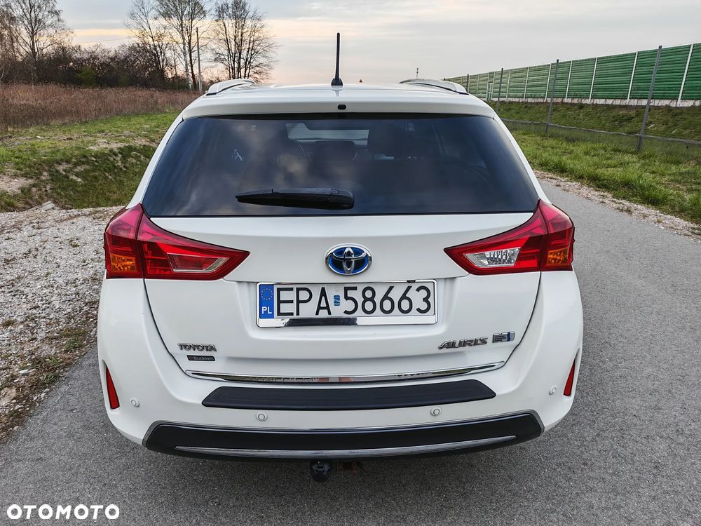 Toyota Auris - 16