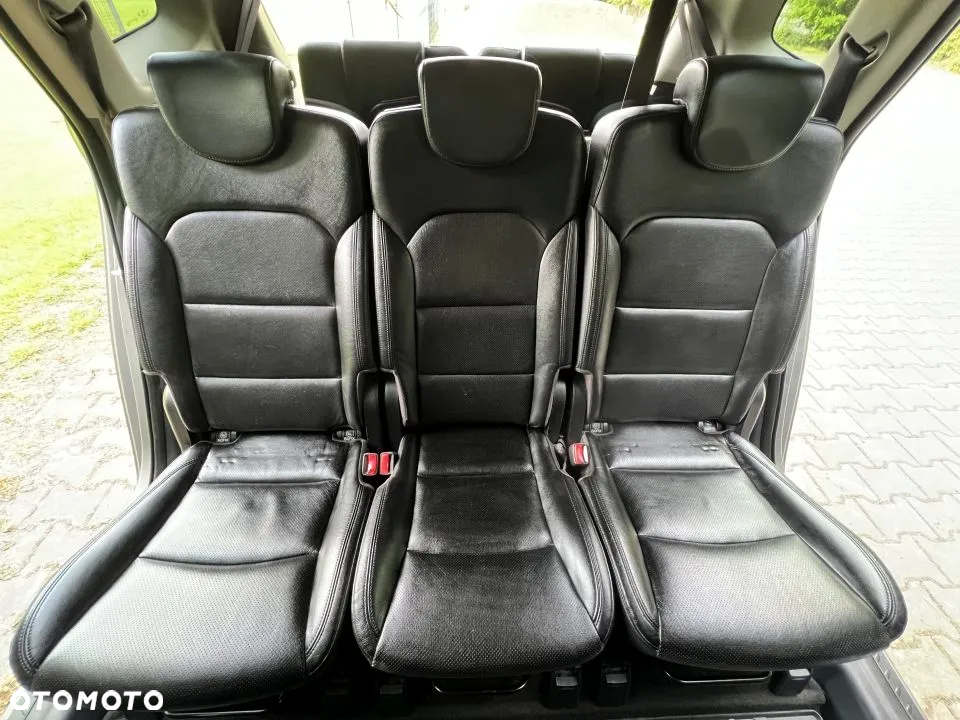 Kia Carens 1.7 CRDi XL 7os - 10
