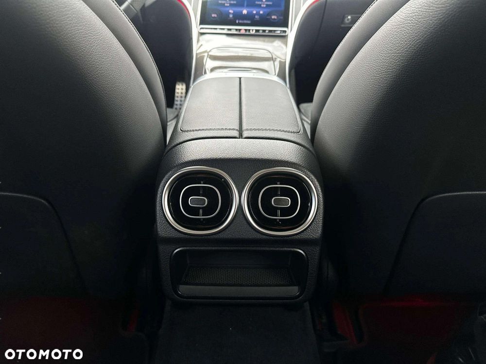 Mercedes-Benz Klasa C - 21