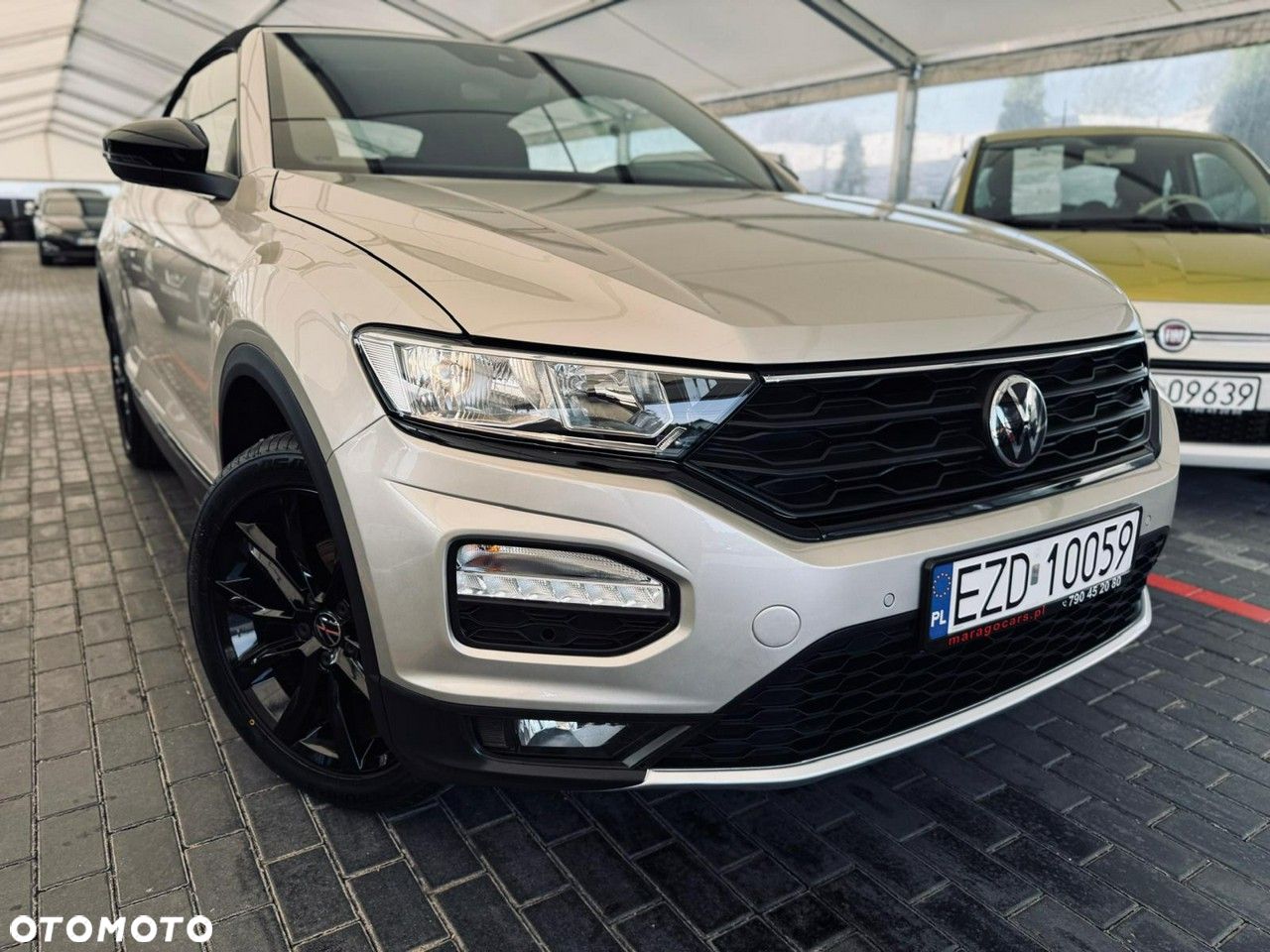 Volkswagen T-Roc - 1