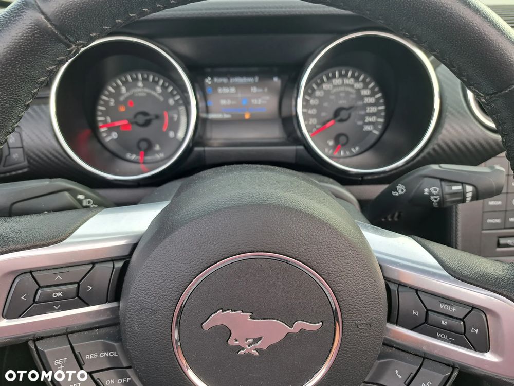 Ford Mustang 3.7 V6 - 13