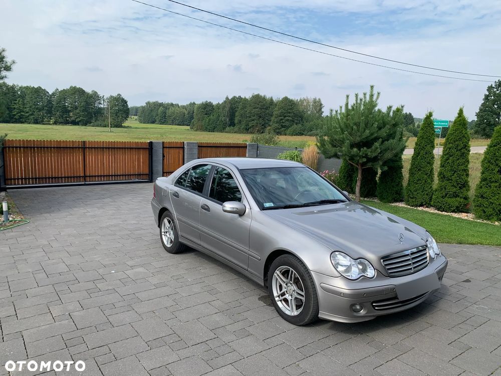 Mercedes-Benz Klasa C - 9