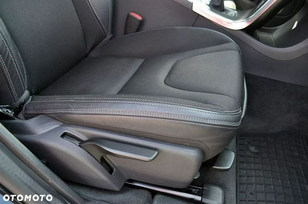Volvo S60 D4 Drive-E Dynamic Edition (Kinetic) - 33