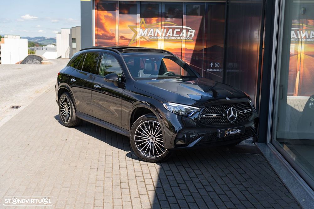 Mercedes-Benz GLC 300 e 4Matic 9G-TRONIC Edition AMG Line - 2
