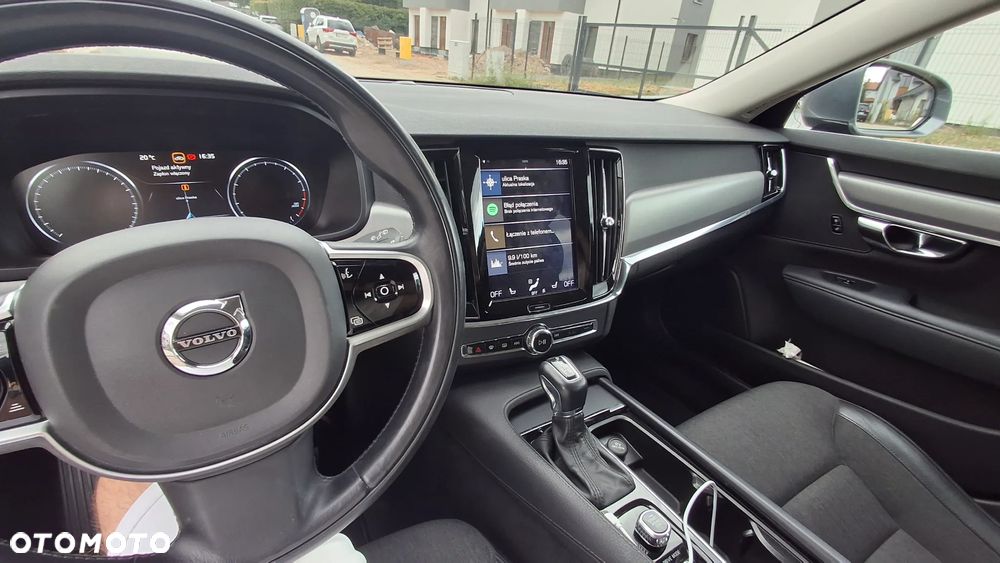 Volvo V90 T4 Geartronic Momentum - 10