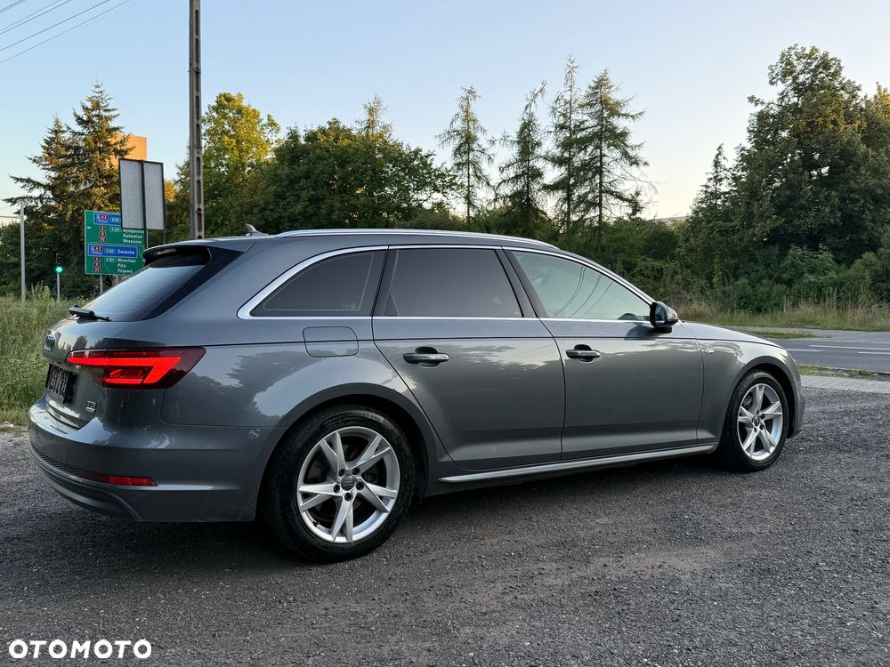 Audi A4 Avant 2.0 TDI ultra S tronic sport - 4