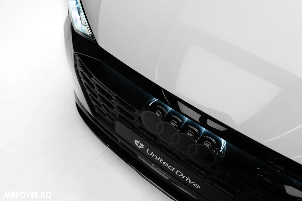 Audi Q8 55 quattro S Line - 37