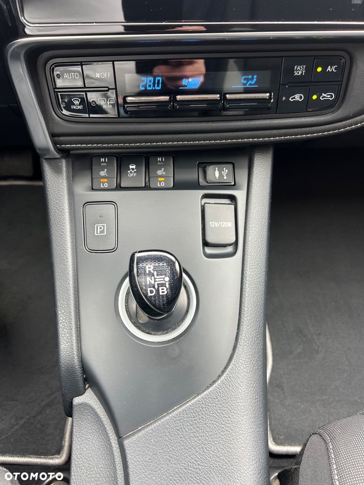Toyota Auris - 29