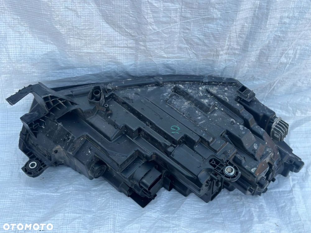 LAMPA LEWA PRZÓD SKODA OCTAVIA 4 IV FULL LED 5E4941015 - 6