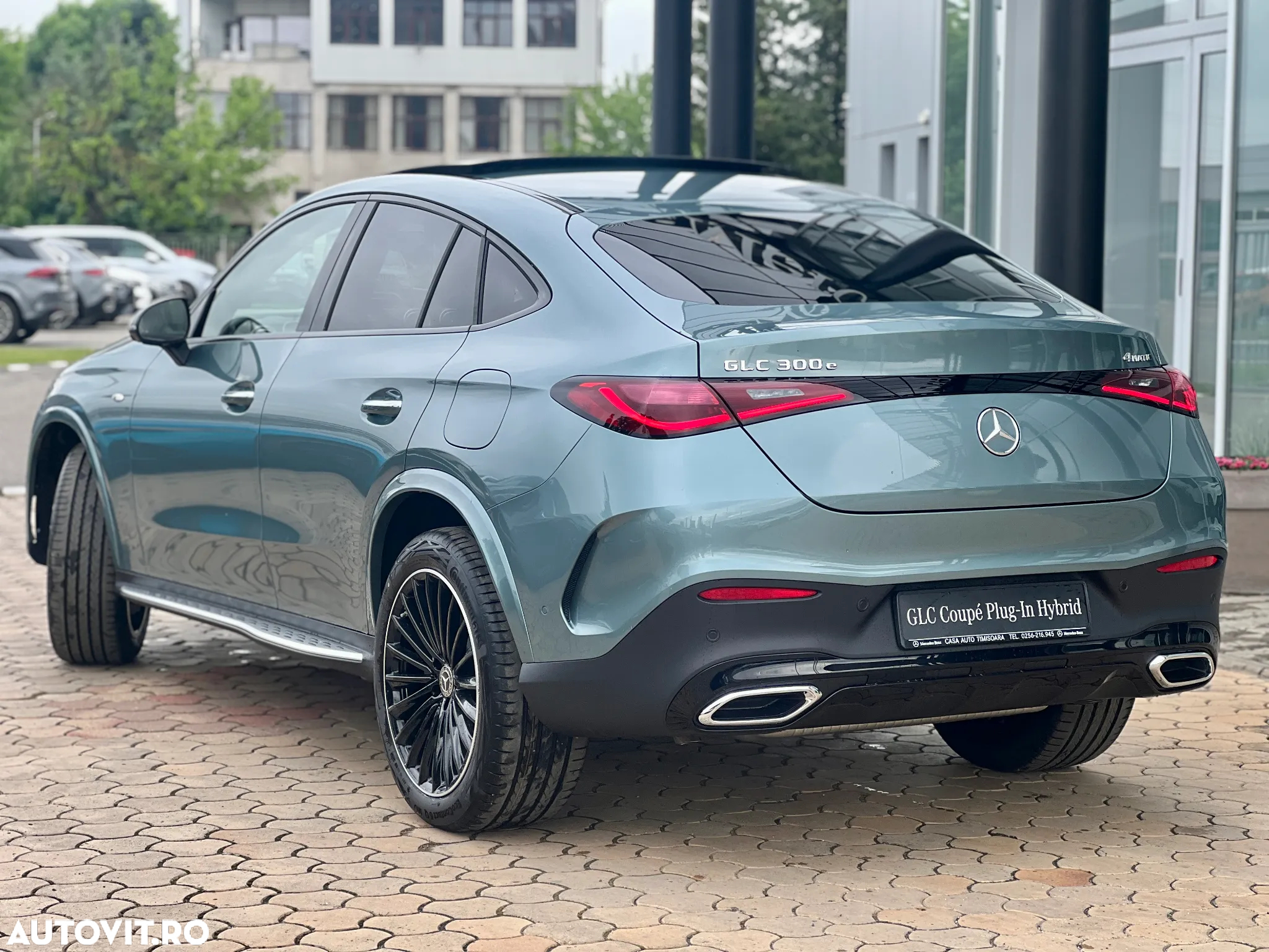 Mercedes-Benz GLC Coupe 300 e 4MATIC - 3