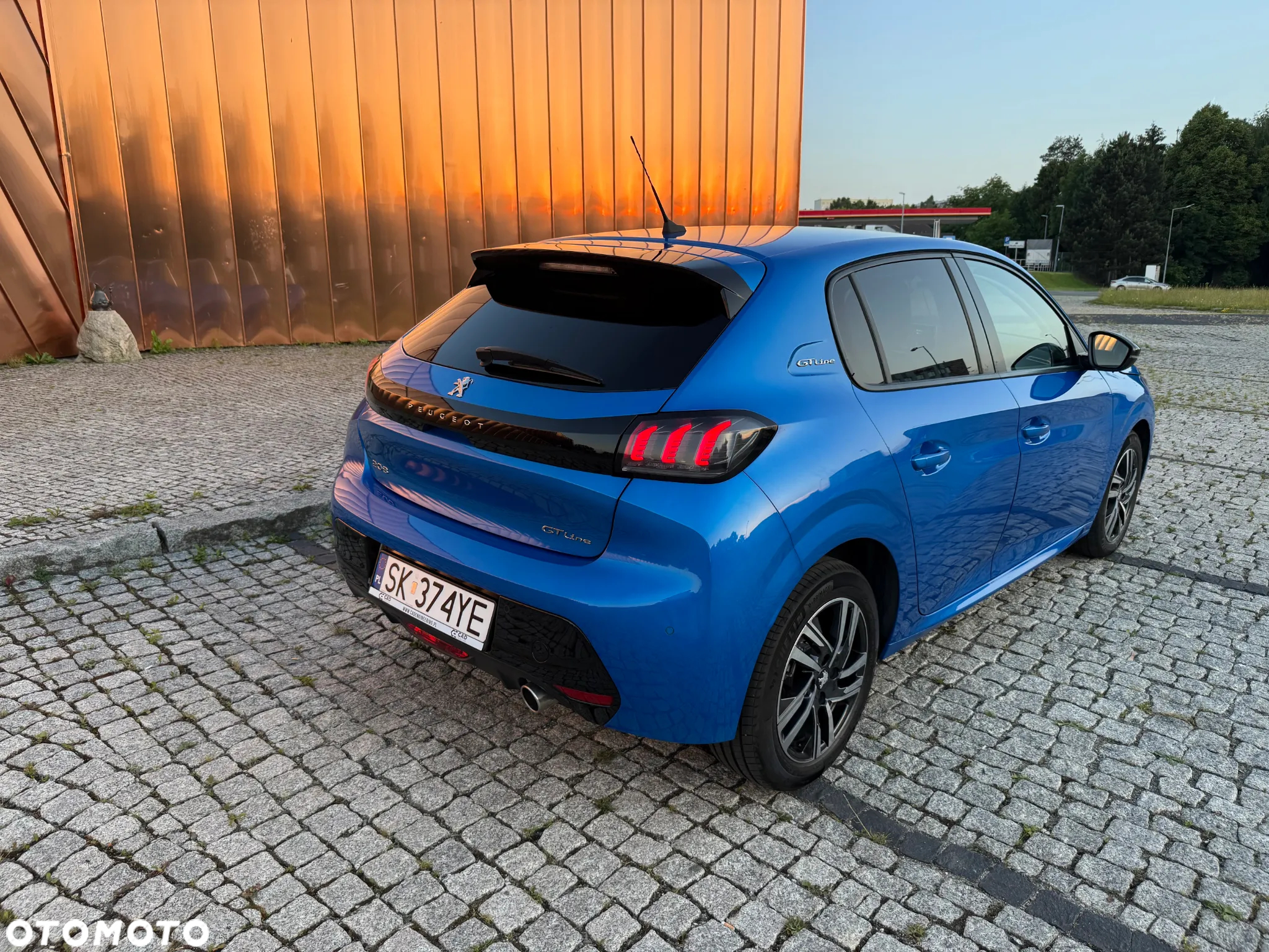 Peugeot 208 - 5