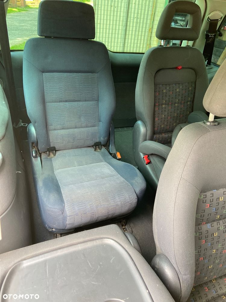 Volkswagen Sharan 2.0 Basis - 9