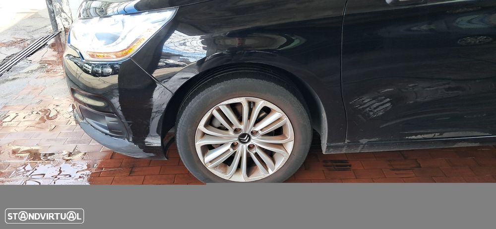 Citroën C4 1.2 PureTech Collection - 2