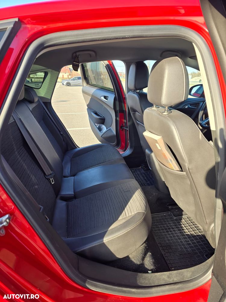 Opel Astra 1.4 Turbo Start/Stop ECOTEC Active - 10