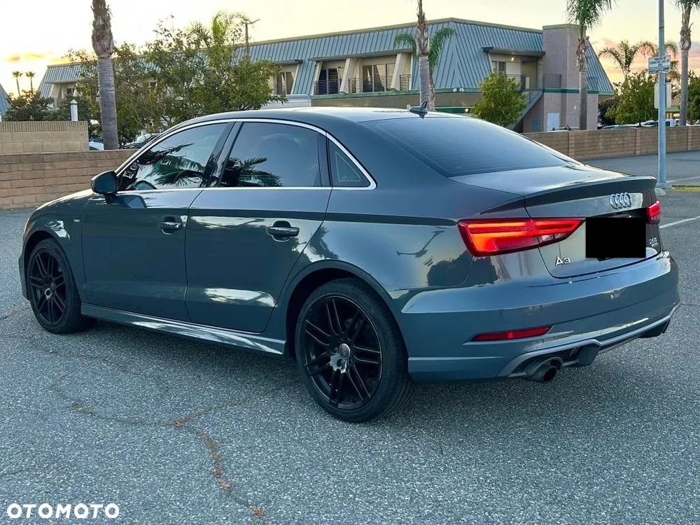 Audi A3 Sportback 2.0 TFSI quattro S tronic Ambiente - 5