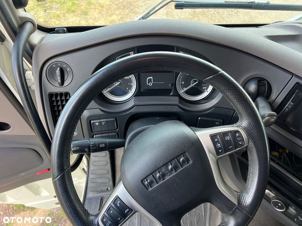 DAF XF 530 FT USZKODZONY SILNIK/PALI/JEŹDZI - 20