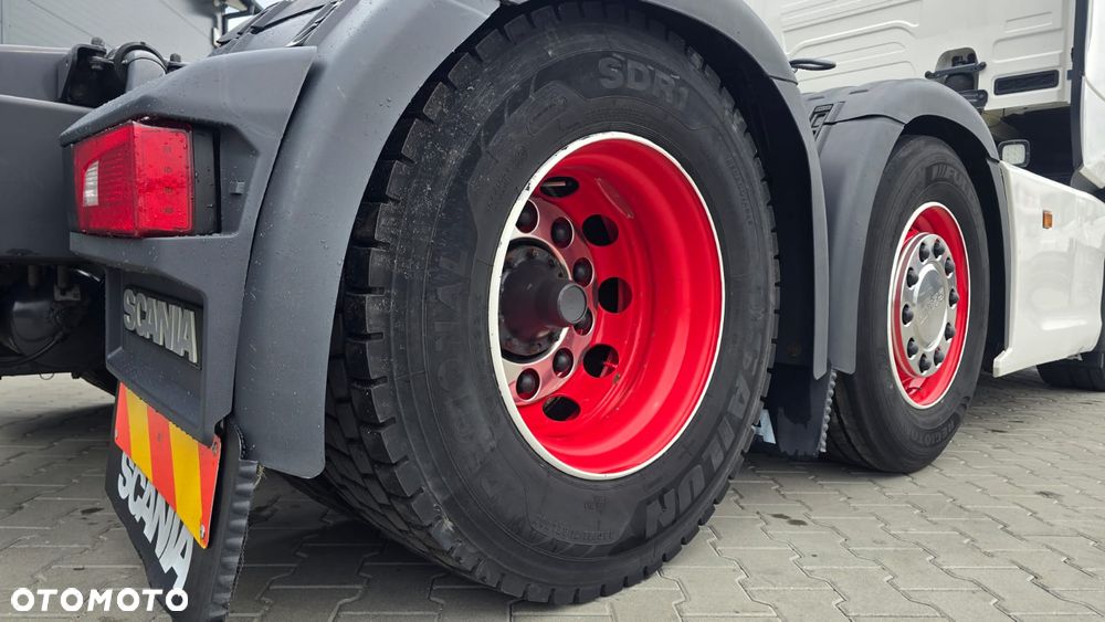 Scania Scania R500 bez EGR 6x2 pusher retarder full air 2 zbiorniki super stan świeży import! - 30