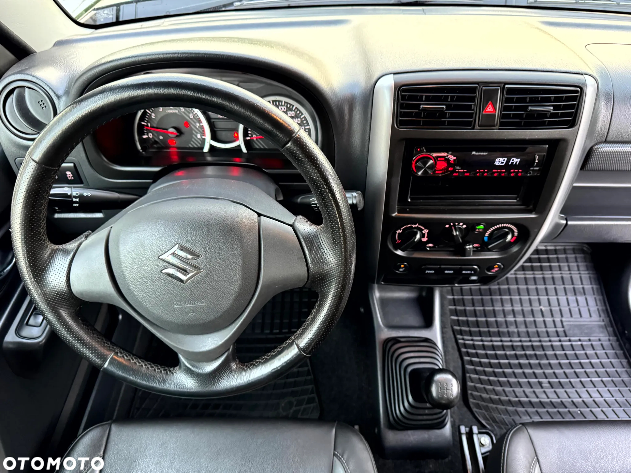 Suzuki Jimny - 7