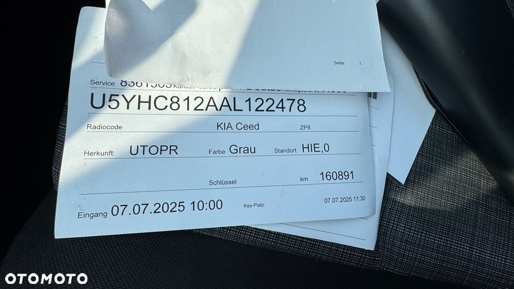 Kia Ceed - 15