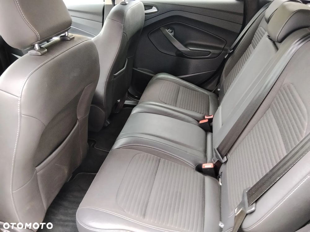 Ford Kuga 1.5 TDCi FWD Titanium - 9