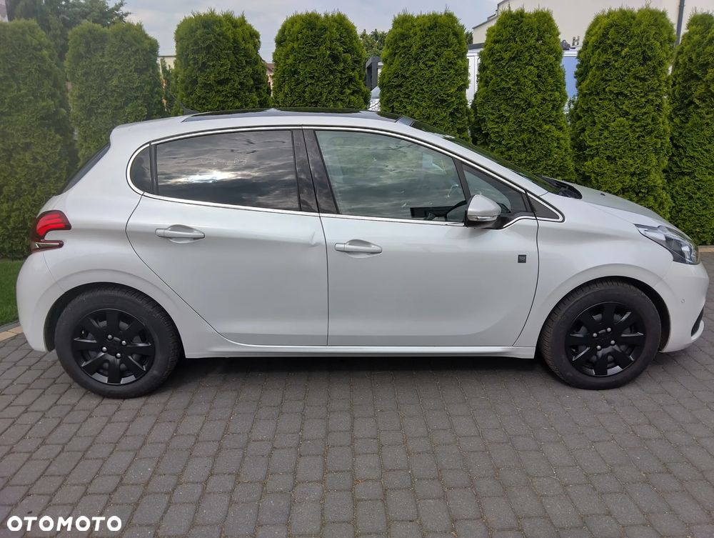 Peugeot 208 PureTech 82 Start & Stop Tech Edition - 7